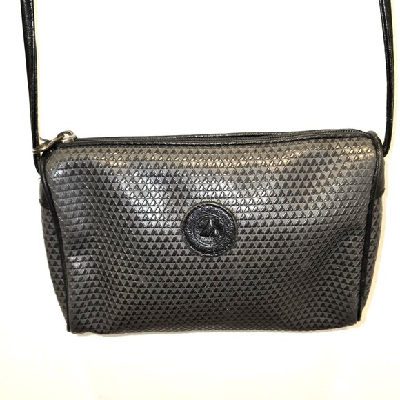 Vintage 1980's  Liz Claiborne Black Geometric Pattern Crossbody Bag - Picture 2 of 12